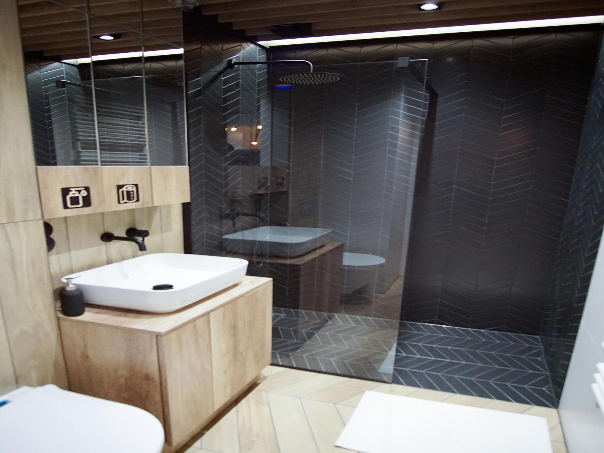 One Apartamenty Gasiorowskich 4 พอซนาน ภายนอก รูปภาพ